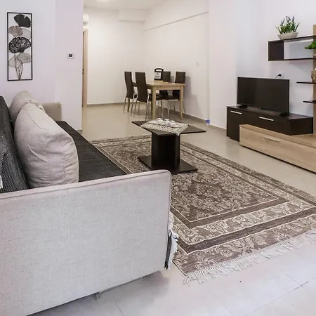 Le Alex, Bright & Modern Escape Near Citycenter Appartamento Salonicco