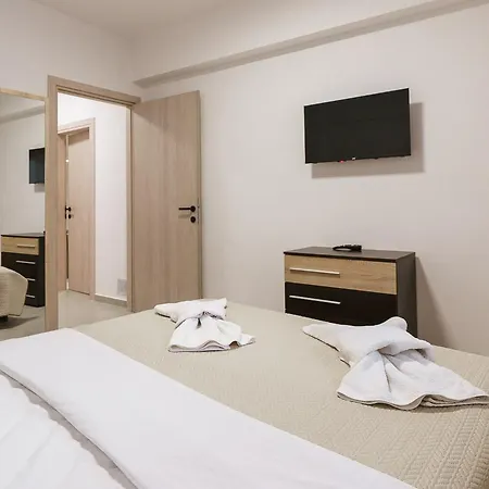 Le Alex, Bright & Modern Escape Near Citycenter Salonicco