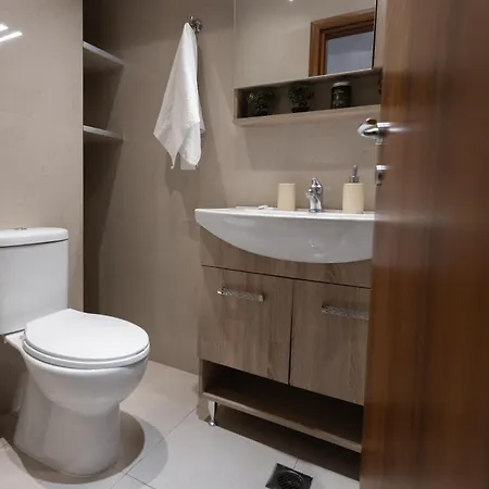 Le Alex, Bright & Modern Escape Near Citycenter Apartment *