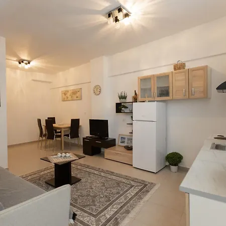 Le Alex, Bright & Modern Escape Near Citycenter Apartment Thessaloniki